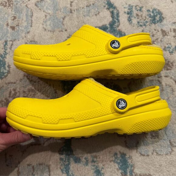 Crocs Fleece-Lined Yellow Crocs women’s size 9 / men’s size 7 - Picture 4 of 10